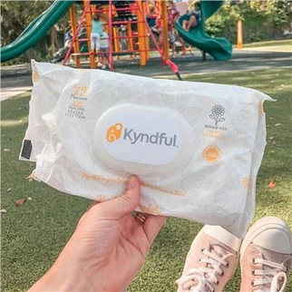 Yenidoğanda Islak Mendil